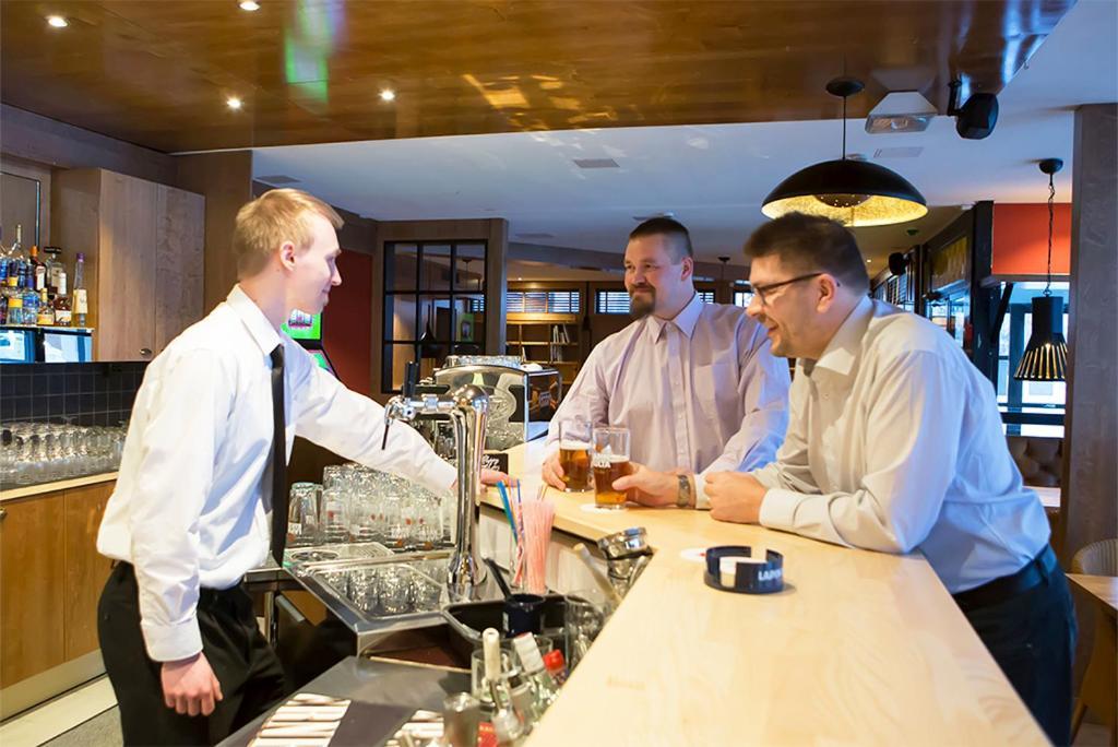 Finlandia Hotel Isovalkeinen Kuopio Extérieur photo